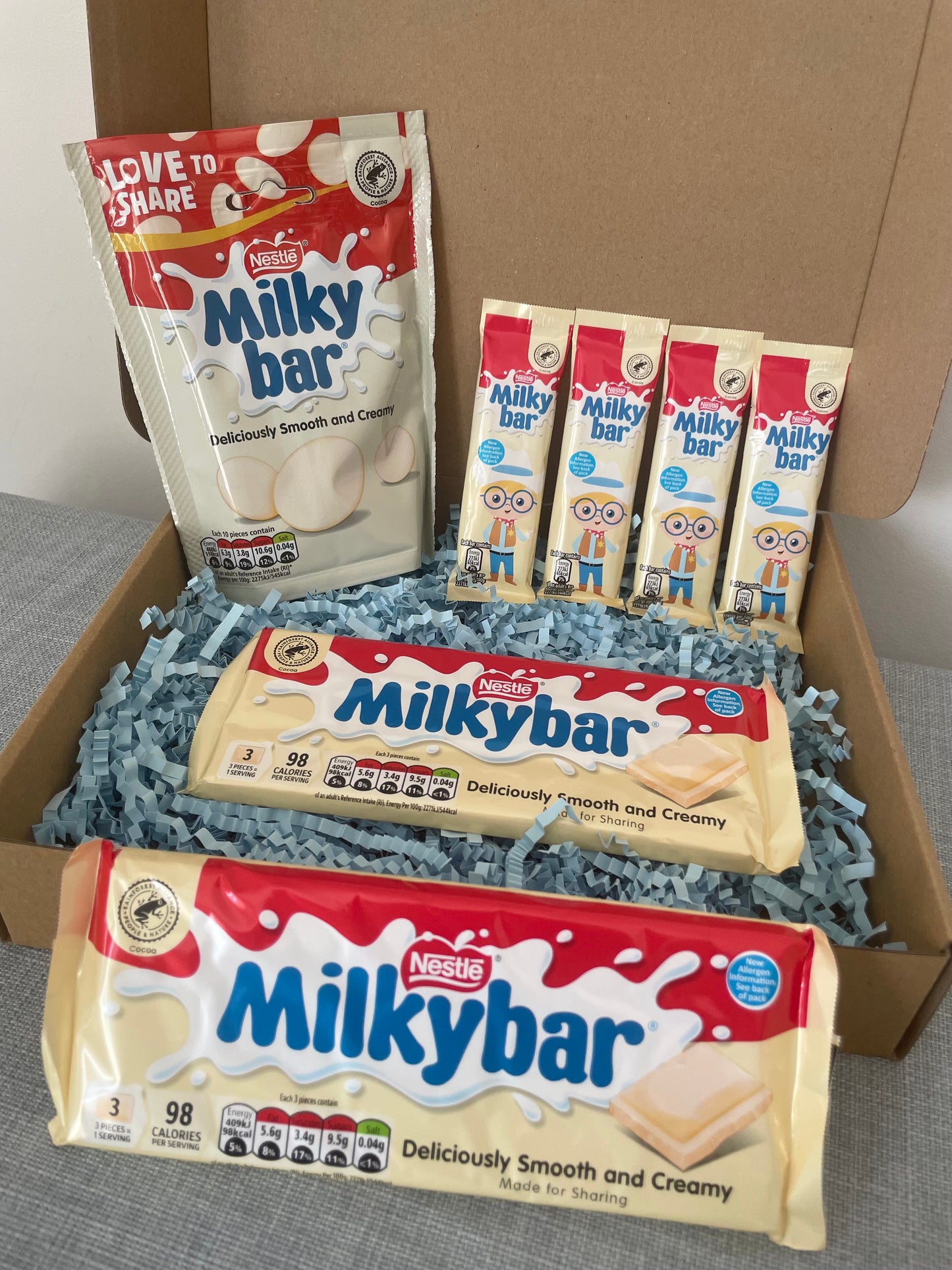 Milkybar Gift Box - Giftley