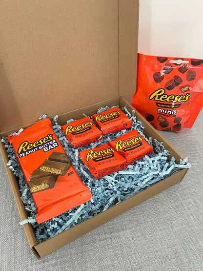 Reese's Peanut Butter Chocolate Gift Set: Ultimate Treat Box | Christmas Presents | Christmas Chocolate Gifts | Birthday Present Ideas