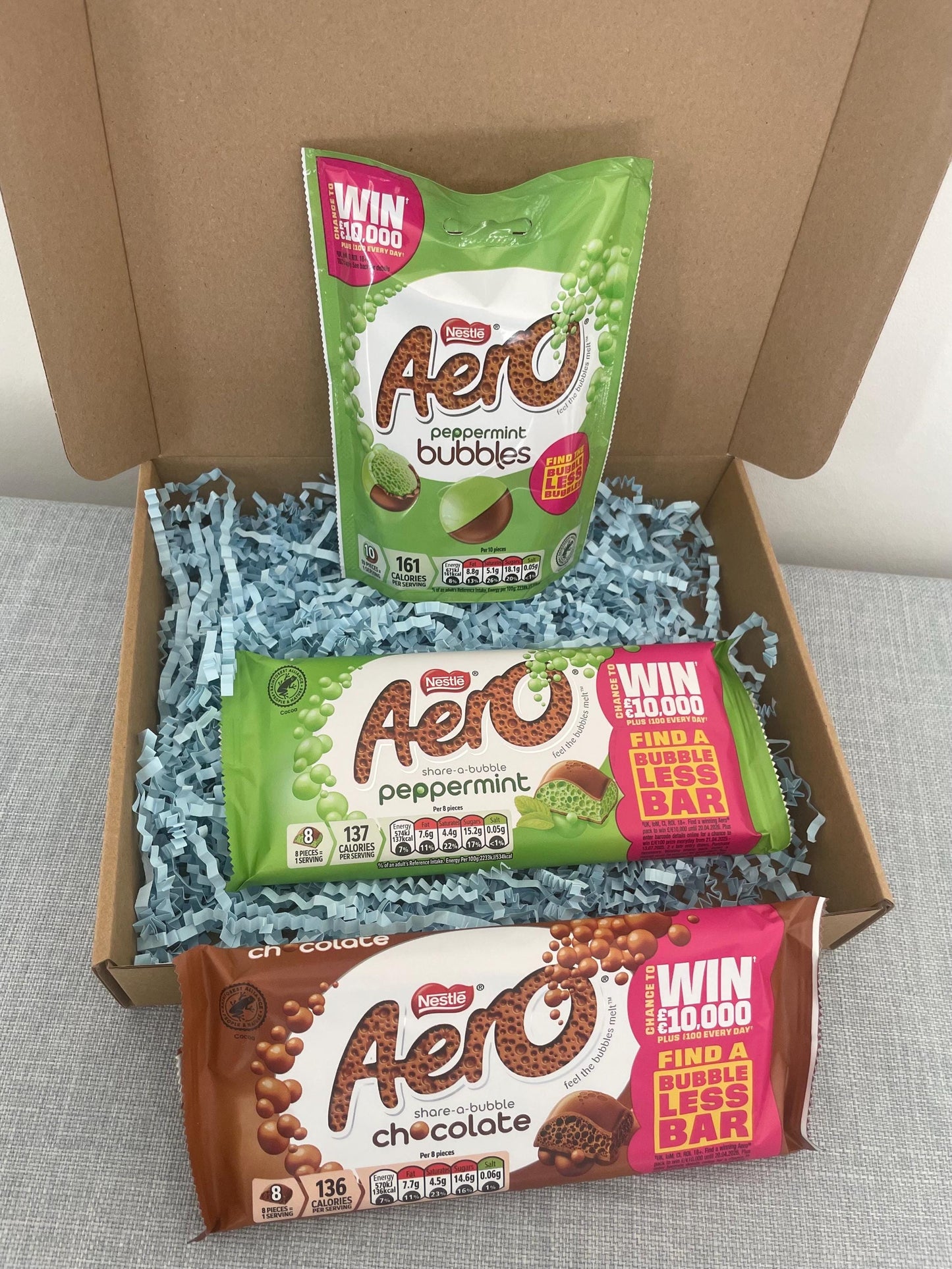 Aero Chocolate Gift Box: Assorted Milk & Mint Bubble Bars