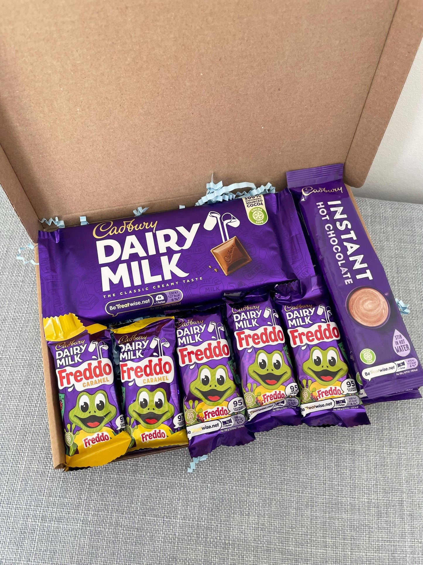 Dairy Milk Chocolate Letterbox Gift: Freddo & Hot Chocolate Box