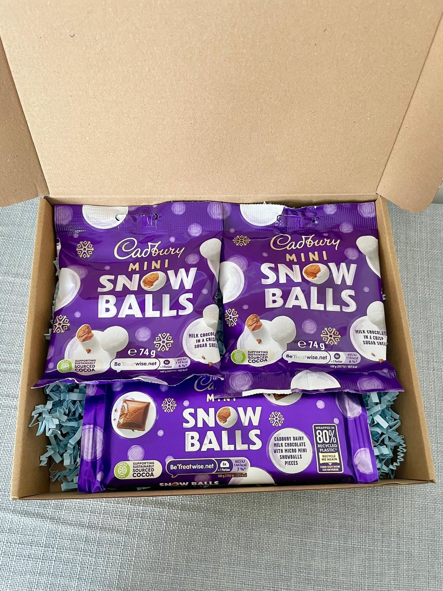 Cadbury Snow Balls & Chocolate Bar |  Christmas Chocolate Gifts | Christmas Presents | Cadbury Chocolate Gift Box | Birthday Chocolate Gifts