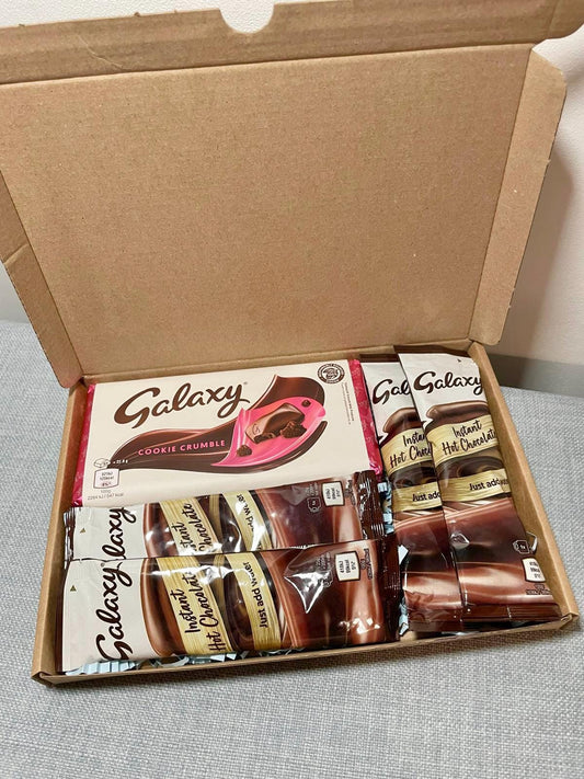 Galaxy Hot Chocolate & Cookie Crumble Gift Box: Letterbox Treat Box