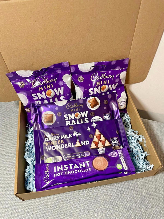 Cadbury Christmas Hot Chocolate & Snow Balls Gift Box | Winter Wonderland Chocolate | Festive Treat Box | Holiday Chocolate Hamper